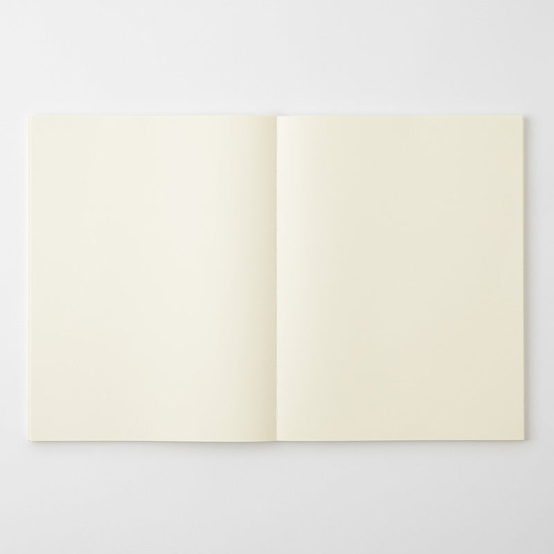 MD Product | Midori Notizbuch MD Notebook A4 Blank bei Nauli and Stories