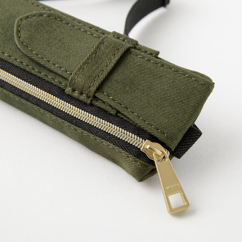 Midori Federmäppchen Book Band Pen Case B6 - A5 - khaki bei Nauli and Stories