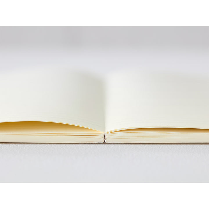 Midori Monatskalender MD Notebook Diary A6 2026 lined bei Nauli and Stories