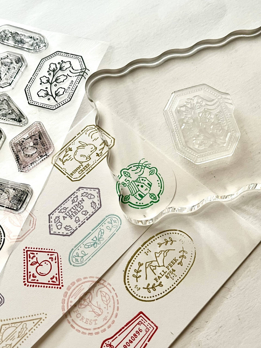 Nikki Dotti Stempel Stamp set -  Passport Stamps Woodland bei Nauli and Stories
