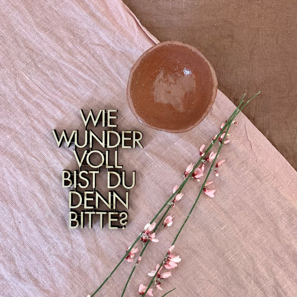 NoGallery Schriftzug Wie wundervoll bist du denn bitte? - klein - Schriftzug aus Holz - weiss bei Nauli and Stories