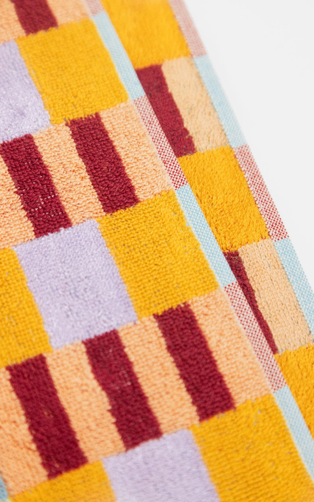 Odds & Ends Handtücher beach towel #66 tulip quilt bei Nauli and Stories