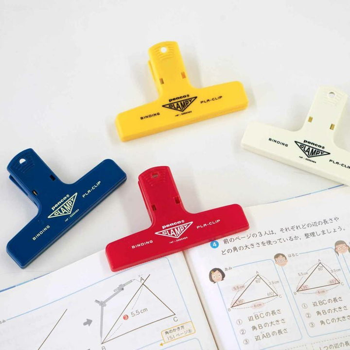 Penco Papierklammer Penco PlaClip Clear Ivory | Papierclip in Creme bei Nauli and Stories