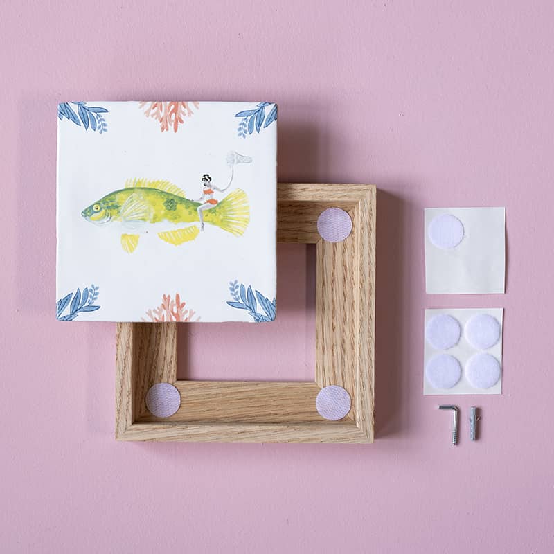 StoryTiles StoryTiles Rahmen &amp; Ständer StoryTiles Rahmen aus Eiche für Fliesen der Größe 10x10cm bei Nauli and Stories