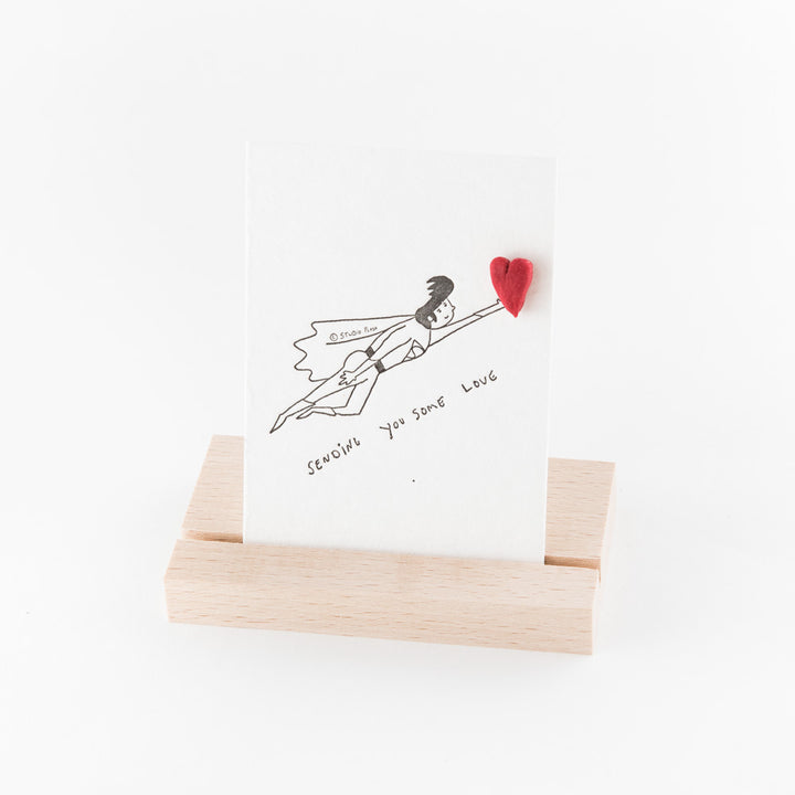 Studio Flash Letterpress Sending you some love - Herz Pin - Hero