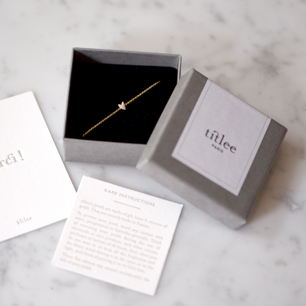 Titlee GRANT heart necklace (poppy red) bei Nauli and Stories