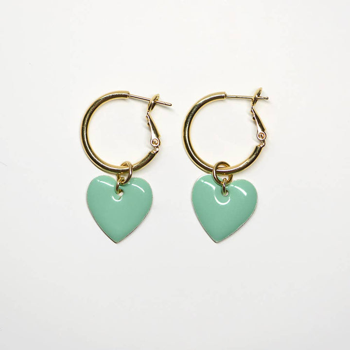Titlee MONROE heart hoop earrings (mint) bei Nauli and Stories