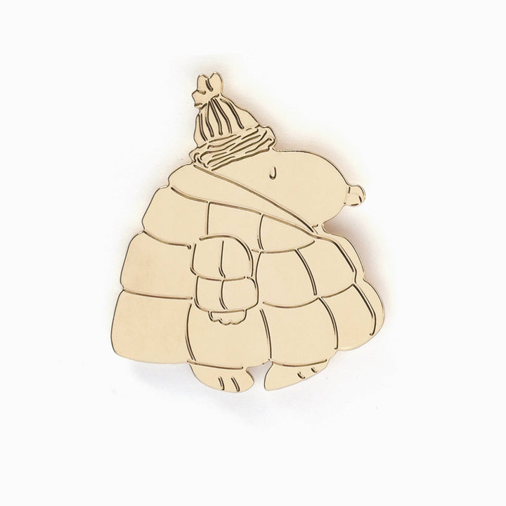 Titlee SNOOPY JANUARY lapel pin  x Snoopy & The Peanuts bei Nauli and Stories