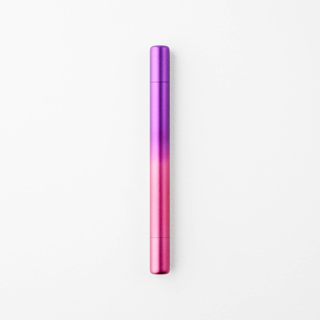 Tom's Studio Ori – the infinitely refillable highlighter: Pink/Purple bei Nauli and Stories