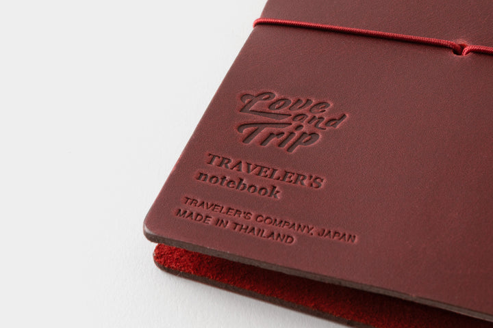 Traveler's Company Notizbuch Vorbestellung! TRAVELER’S notebook passport - Sonderedtion - Love and Trip in weinrot