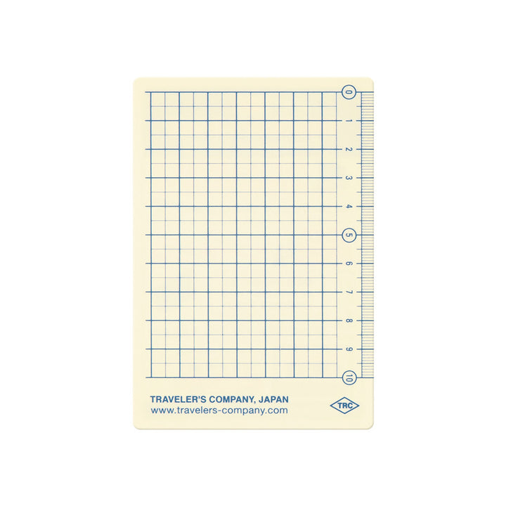 Traveler's Company Schreibunterlage TRAVELER'S Notebook 2026 Underlay passport size bei Nauli and Stories