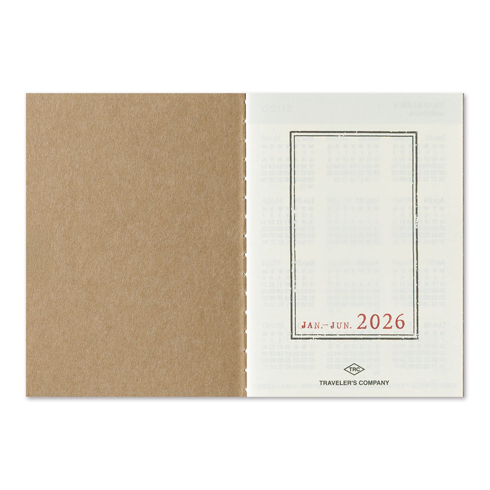 Traveler's Company Wochenkalender 2026 Weekly Diary - passport size  - TRAVELER'S notebook bei Nauli and Stories