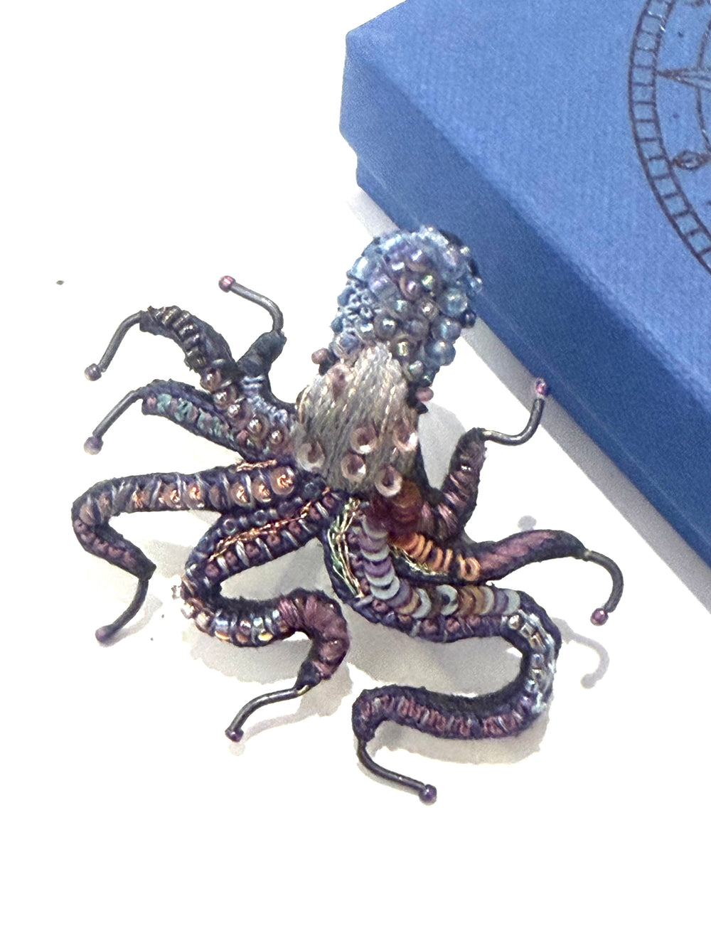 Trovelore Brosche gestickte Brosche - Oktopus bei Nauli and Stories