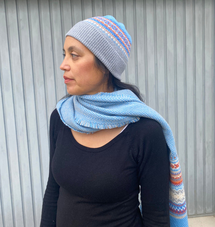 Eribé Schal Schal aus reiner Wolle - Alpine Cornflower bei Nauli and Stories