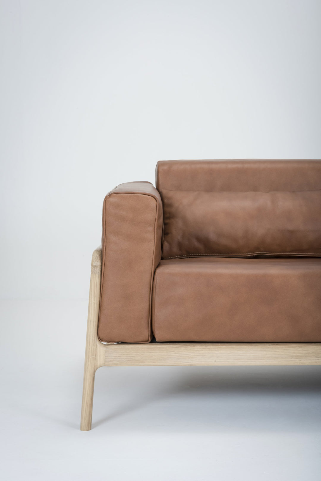 Gazzda Sofa FAWN Sofa 2-Sitzer 180cm mit Lederbezug