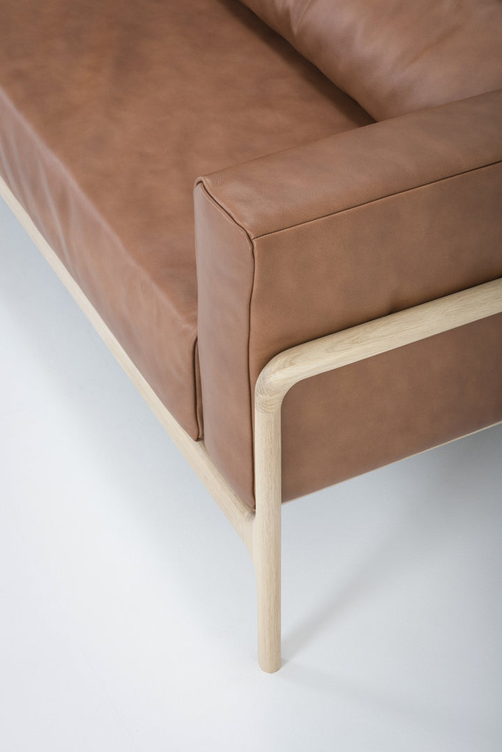 Gazzda Sofa FAWN Sofa 3,5-Sitzer 240cm mit Lederbezug