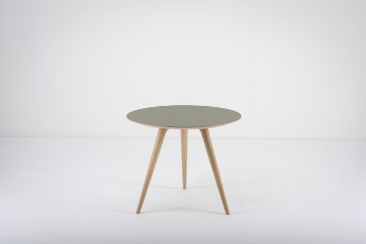 Gazzda Tisch ARP Beistelltisch von Gazzda - runder Tisch mit 55cm Durchmesser