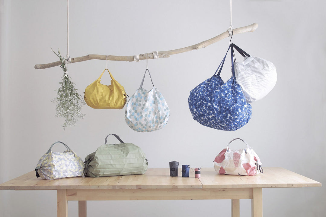 Shupatto Shupatto compact foldable shopping bag size L - Forest (Mori)